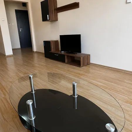Near The In - Pool Access